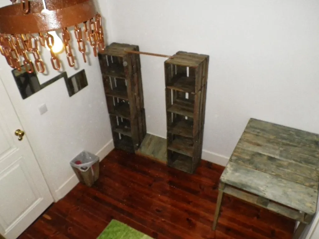 Be My Guest Lisboa Hostel Portugal