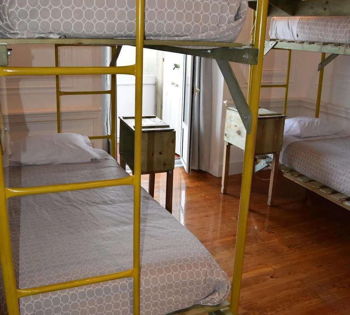 Be My Guest Lisboa Hostel 0*, Lisbon Portugal